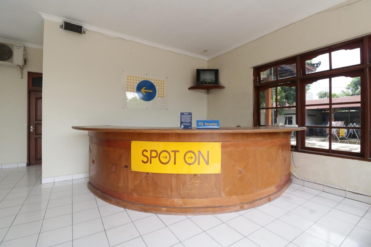 Spot On 2426 Hotel Aget Jaya II Ντενπασάρ Εξωτερικό φωτογραφία