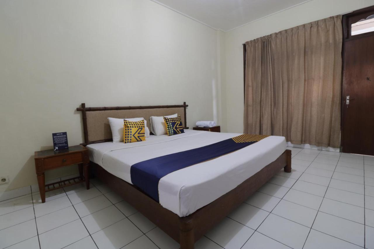 Spot On 2426 Hotel Aget Jaya II Ντενπασάρ Εξωτερικό φωτογραφία